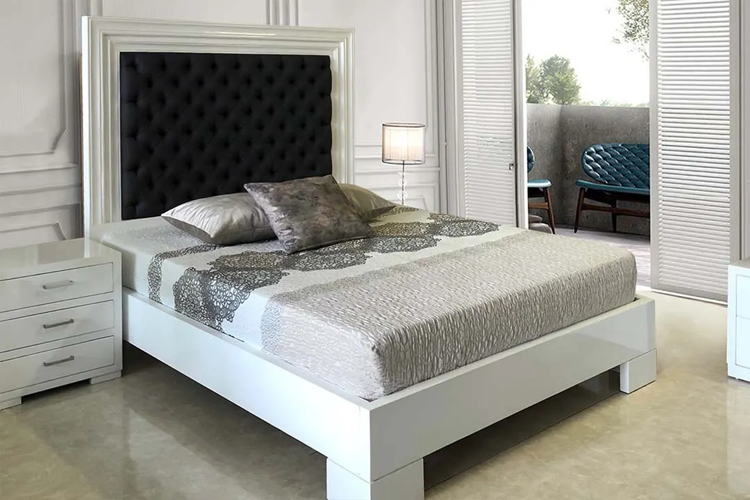 Cama London 1.40m poli